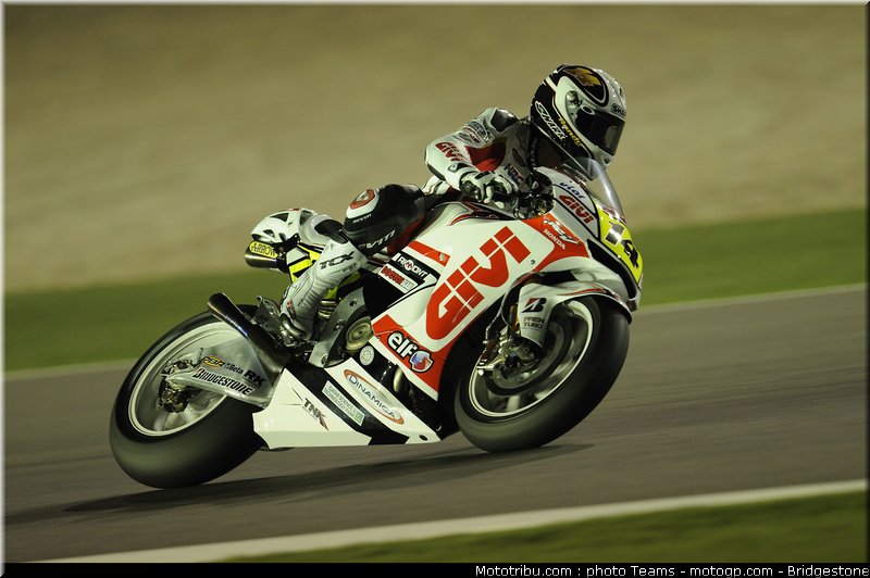 motogp_depuniet_51_qatar_2010