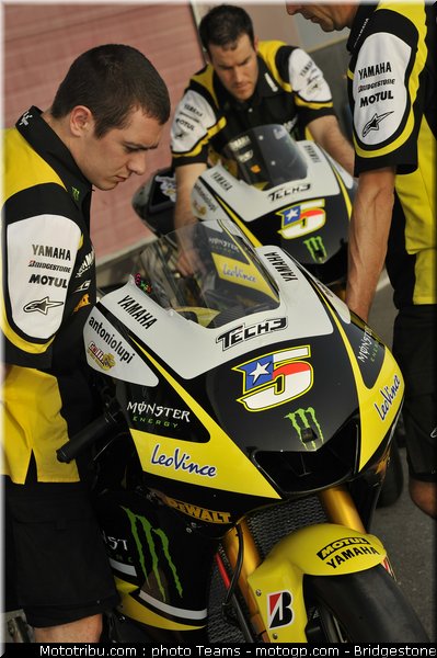 motogp_edwards_16_qatar_2010