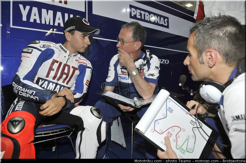 motogp_lorenzo_09_qatar_2010