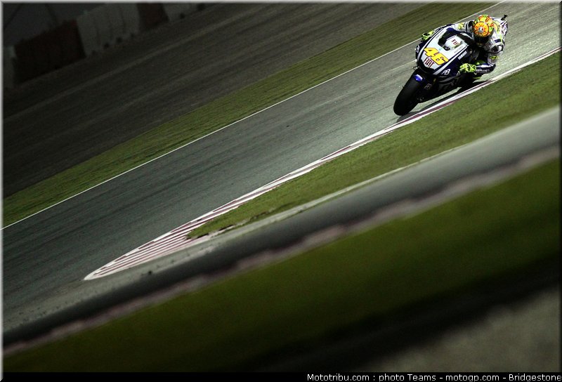 motogp_rossi_04_qatar_2010