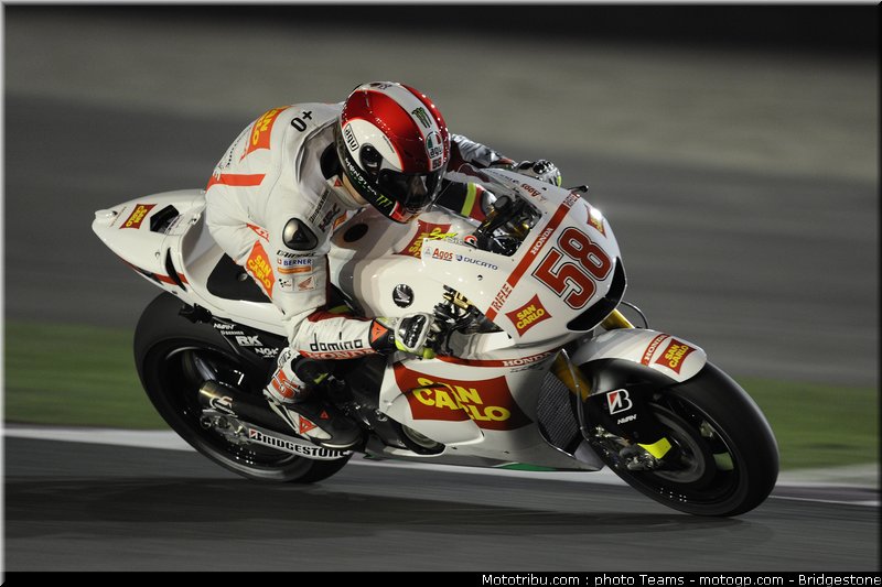 motogp_simoncelli_05_qatar_2010