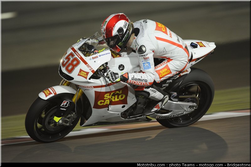 motogp_simoncelli_12_qatar_2010