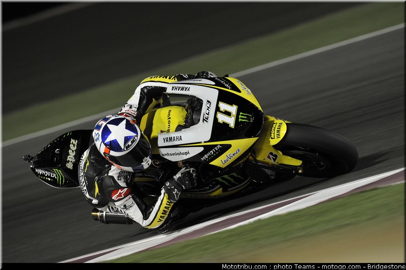 motogp_spies_03_qatar_2010