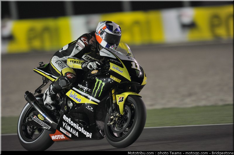 motogp_spies_16_qatar_2010