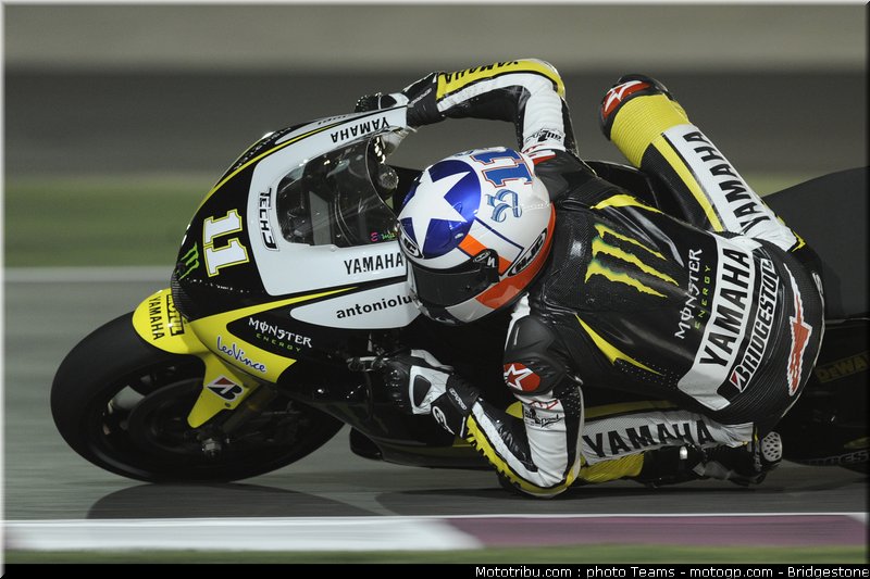 motogp_spies_20_qatar_2010