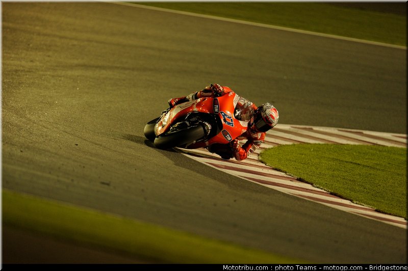 motogp_stoner_08_qatar_2010