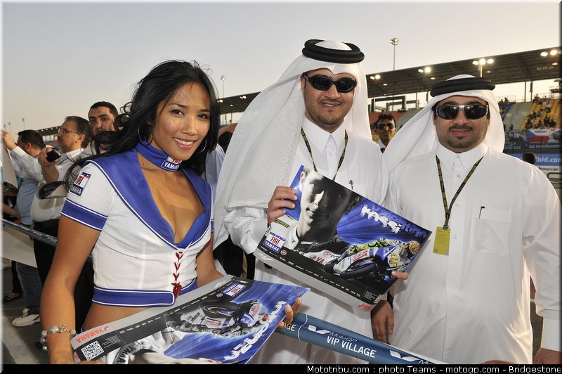 pitbabe_motogp_qatar_2010_27