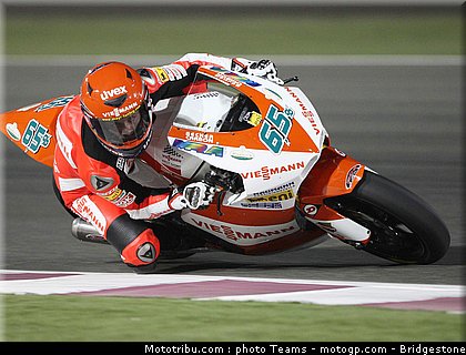 moto2_bradl_02_qatar_2010.jpg