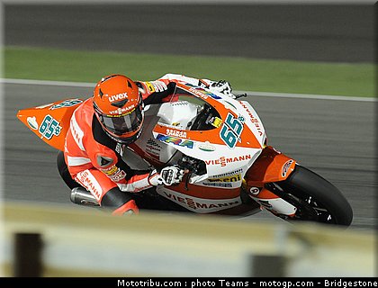 moto2_bradl_06_qatar_2010.jpg