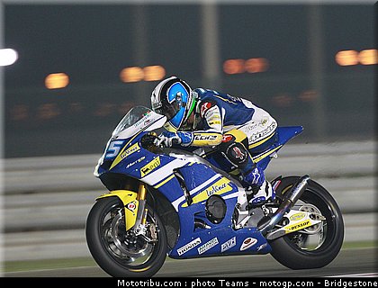 moto2_derosa_02_qatar_2010.jpg