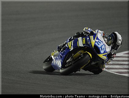 moto2_derosa_03_qatar_2010.jpg