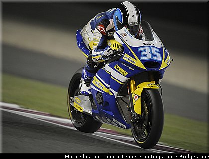 moto2_derosa_11_qatar_2010.jpg