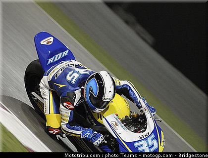 moto2_derosa_12_qatar_2010.jpg