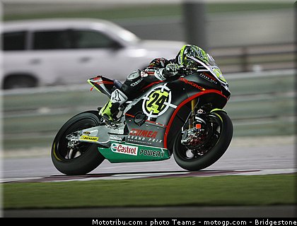 moto2_elias_2_qatar_2010.jpg