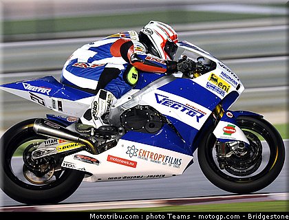 moto2_leonov_11_qatar_2010.jpg
