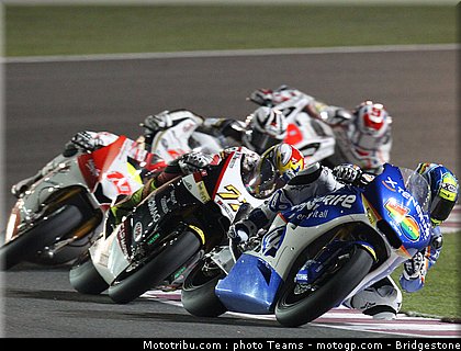 moto2_qatar_2010_09.jpg