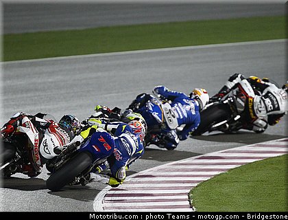 moto2_qatar_2010_13.jpg