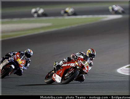 moto2_qatar_2010_15.jpg
