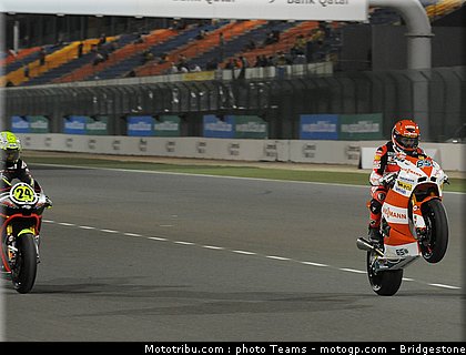 moto2_qatar_2010_19.jpg