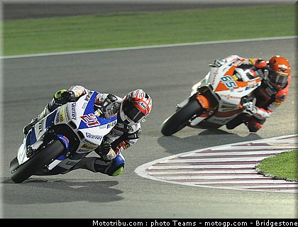moto2_qatar_2010_20.jpg