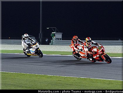 moto2_qatar_2010_22.jpg