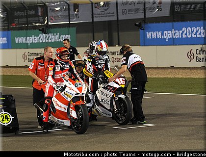 moto2_qatar_2010_24.jpg