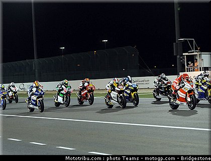 moto2_qatar_2010_28.jpg