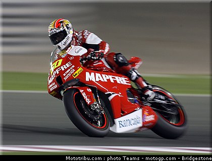 moto2_simon_02_qatar_2010.jpg
