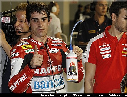 moto2_simon_05_qatar_2010.jpg