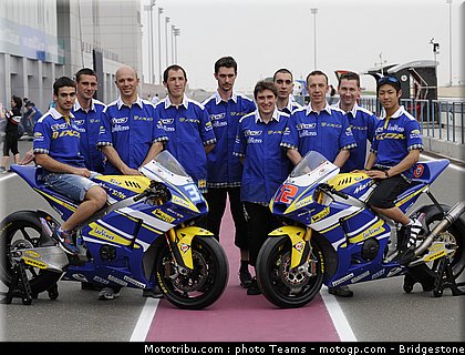 moto2_tech3_05_qatar_2010.jpg