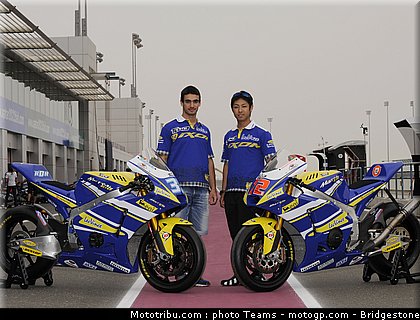 moto2_tech3_07_qatar_2010.jpg