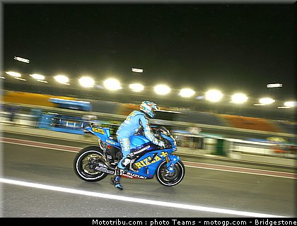 motogp_capirossi_13_qatar_2010.jpg
