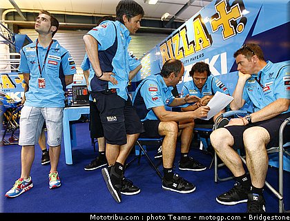 motogp_capirossi_16_qatar_2010.jpg