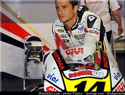 motogp_depuniet_04_qatar_2010.jpg