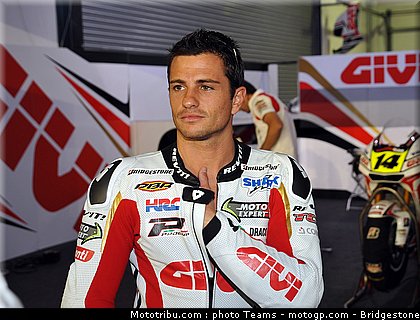 motogp_depuniet_07_qatar_2010.jpg