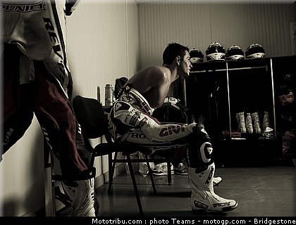 motogp_depuniet_22_qatar_2010.jpg