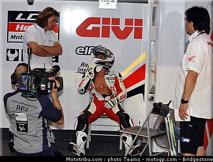 motogp_depuniet_31_qatar_2010.jpg