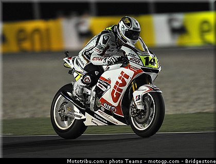 motogp_depuniet_35_qatar_2010.jpg