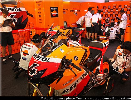 motogp_dovizioso_07_qatar_2010.jpg
