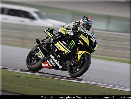 motogp_edwards_12_qatar_2010.jpg