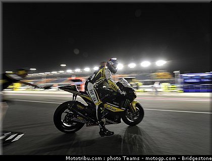 motogp_edwards_13_qatar_2010.jpg