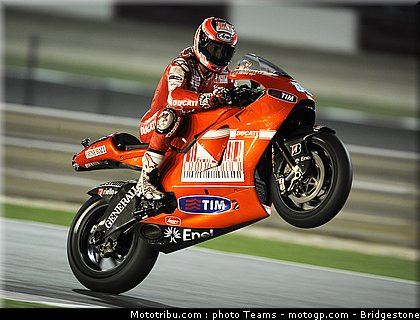 motogp_hayden_11_qatar_2010.jpg