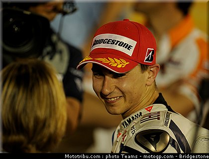 motogp_lorenzo_03_qatar_2010.jpg