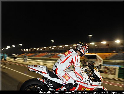 motogp_melandri_03_qatar_2010.jpg