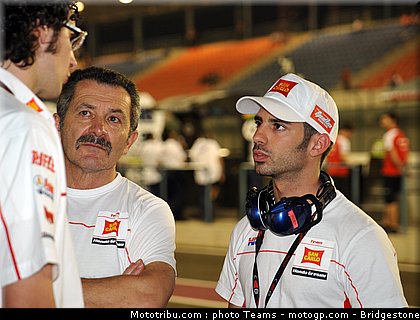 motogp_melandri_07_qatar_2010.jpg