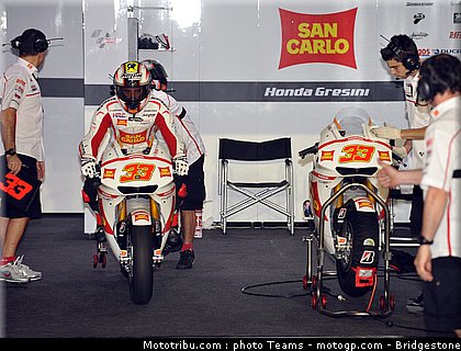 motogp_melandri_15_qatar_2010.jpg