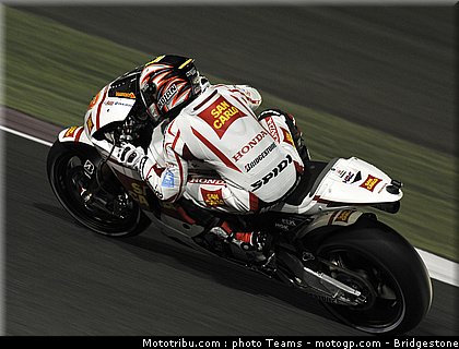 motogp_melandri_23_qatar_2010.jpg