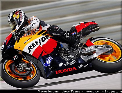 motogp_pedrosa_12_qatar_2010.jpg