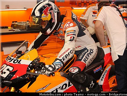 motogp_pedrosa_16_qatar_2010.jpg