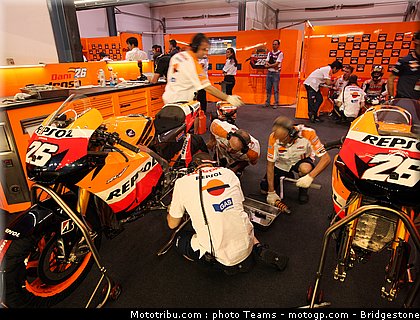 motogp_pedrosa_18_qatar_2010.jpg